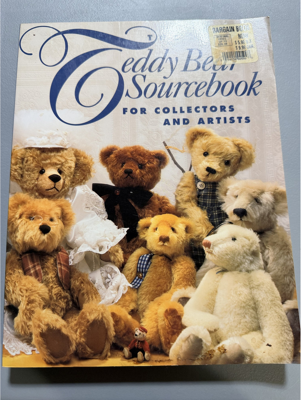 The Teddy Bear Sourcebook for Collectors and Artists by Argie Manolis